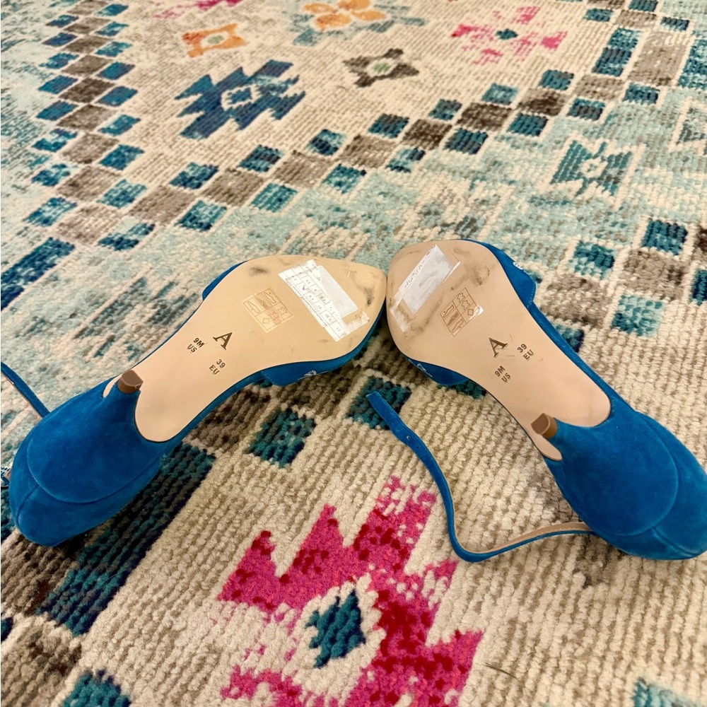 NWOT Anthropologie “Something Blue” Embroidered Kitten Heels - Picture 3 of 5